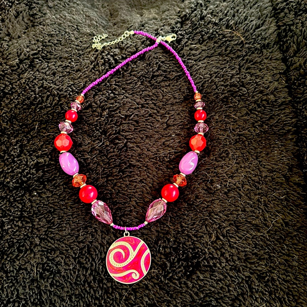 Pretty Simple Statement Piece - image 1